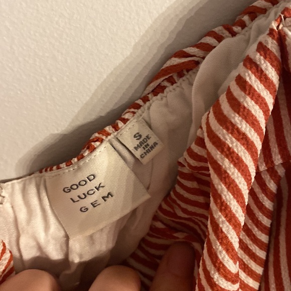 🟢10/$10 - blouse - Picture 4 of 4